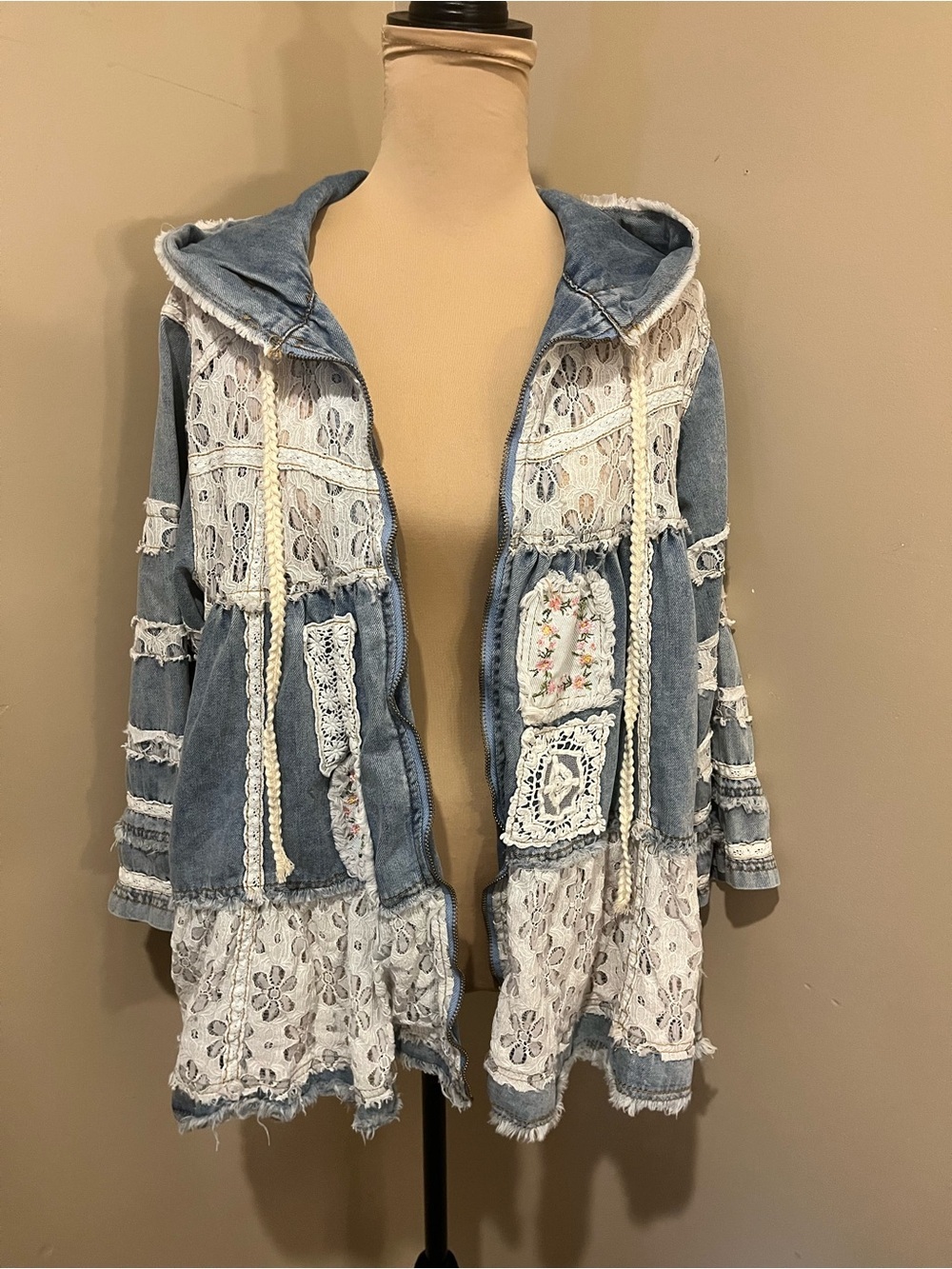 POL Boho Patchwork Denim & Lace Oversized Hooded Jacket - Blue & Cream, small - Picture 3 of 11